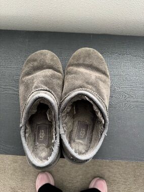 UGG women’s Grey slip on boots